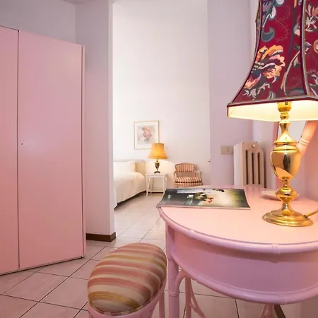 Appartement Sleeps 5 Pool
